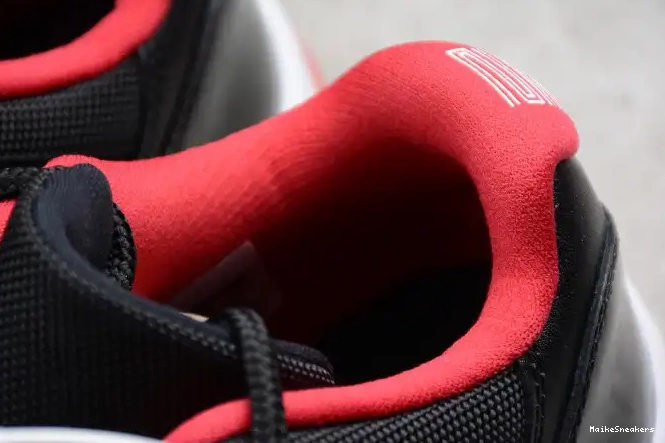 MaikeSneakers 11 528895-012 Air Black Red mens Retro Jordan  Low 